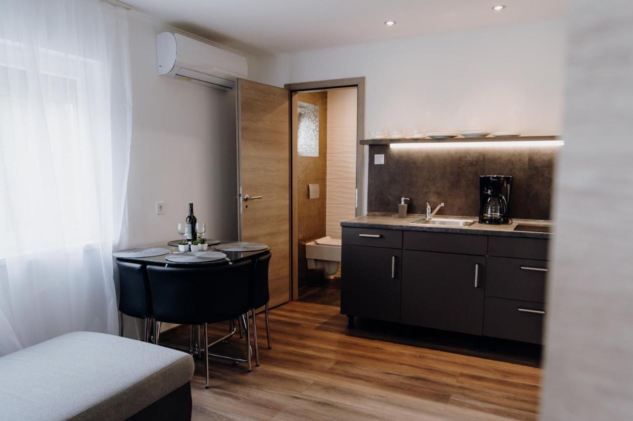 Nyirfa Apartman Vonyarcvashegy Luaran gambar